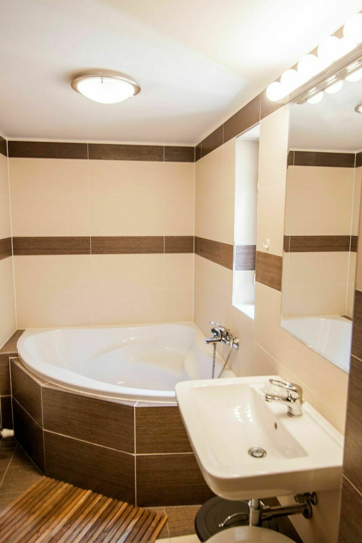 Every Day Apartment Prague 2 מראה חיצוני תמונה